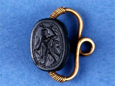 Digital exhibition of Tharros jewelry and artifacts from The British Museum and the Louvre