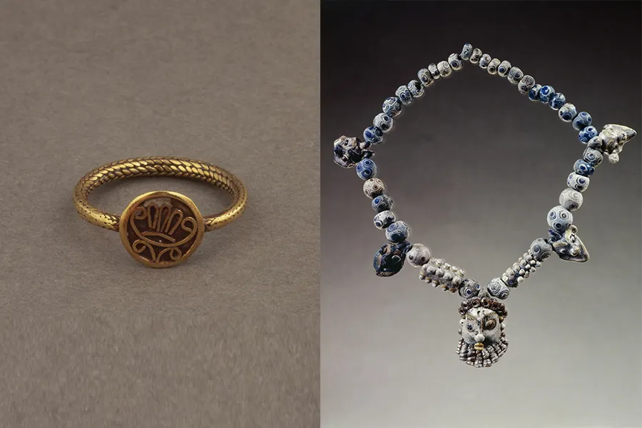 Items from Tharros now at the Louvre.