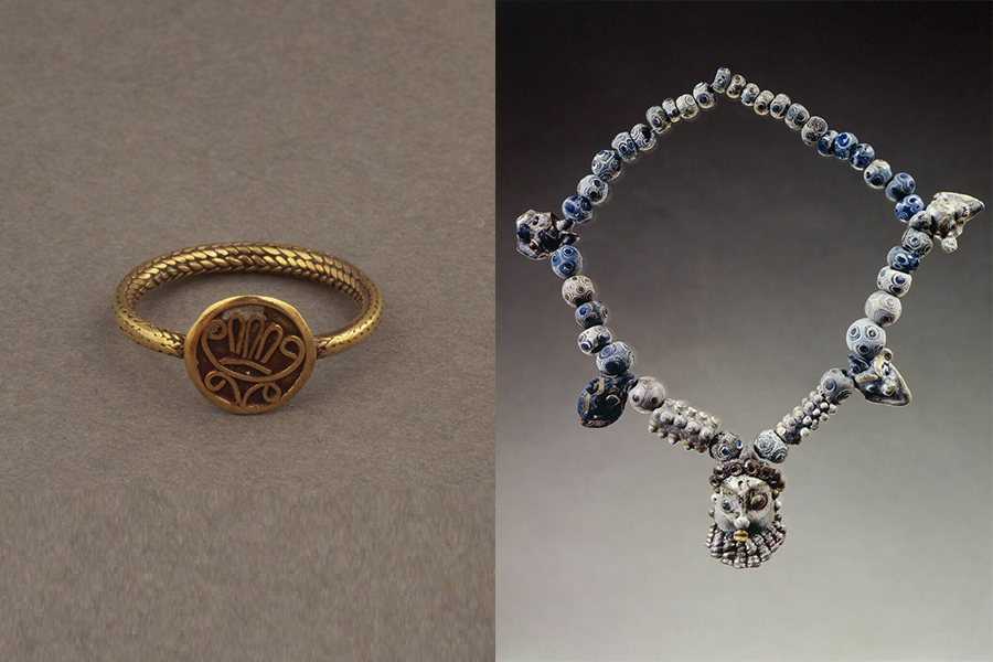Items from Tharros now at the Louvre. Items from Tharros now at the Louvre.