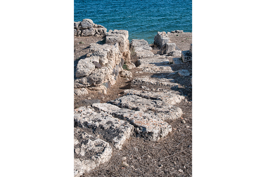 A sewer conduit (cloaca) runs toward the sea. A sewer conduit (cloaca) runs toward the sea.